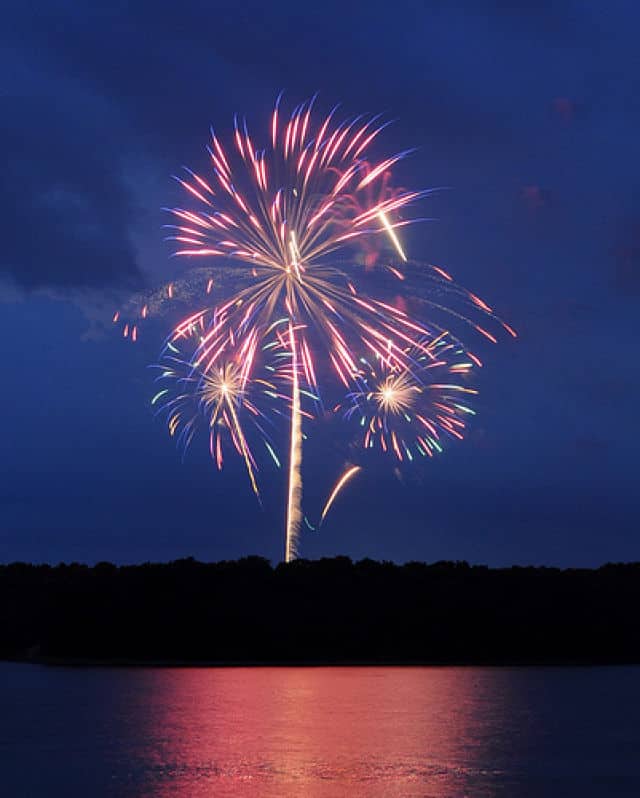 Lake Jacomo Fireworks