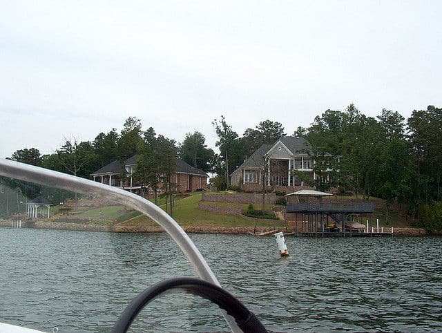 Waterfront Homes on Pickwick Lake